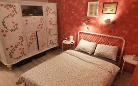 Cosy 2 Rooms Apartment With A View Near The Forest