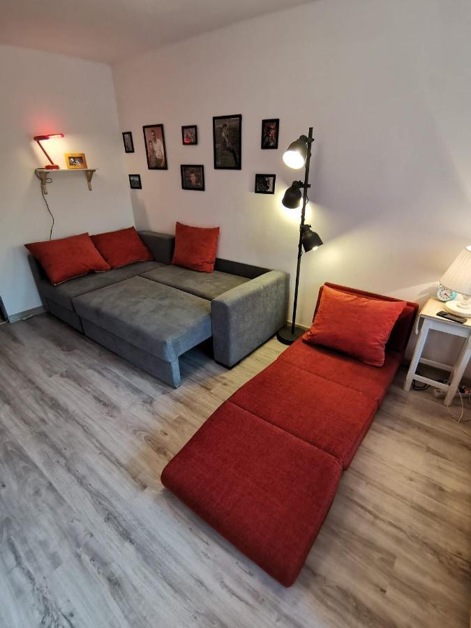Cosy 2 Rooms Apartment With A View Near The Forest Predeal Exterior foto